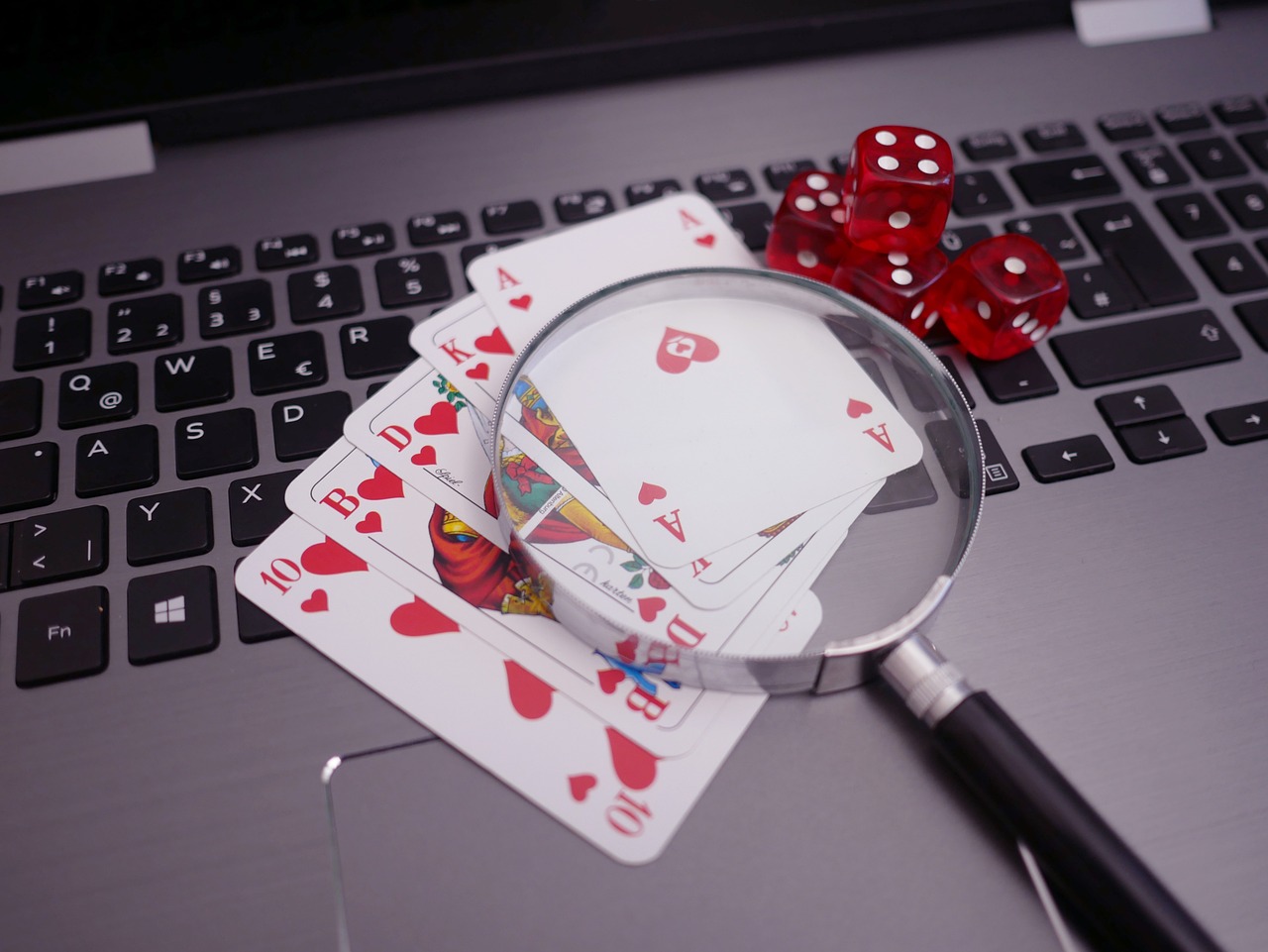 Poker, online poker, casino — What's a web-based Game?
